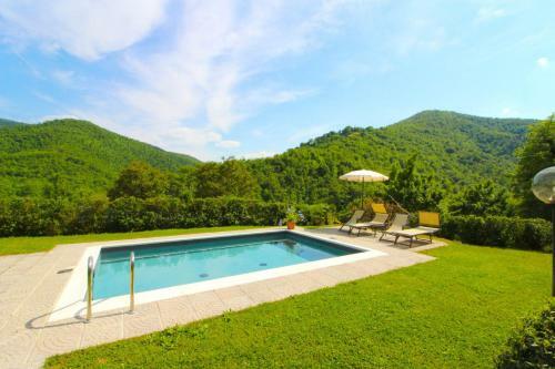 Polvano Apartment Sleeps 4 Pool Wifi
