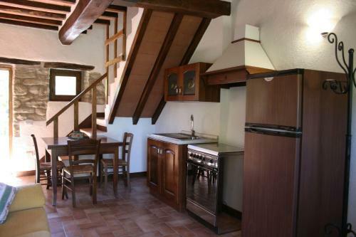 Piegaio Basso Villa Sleeps 16 Pool Wifi