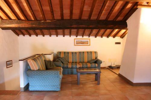 Piegaio Basso Villa Sleeps 16 Pool Wifi