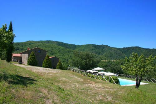 Piegaio Basso Villa Sleeps 8 Pool Wifi