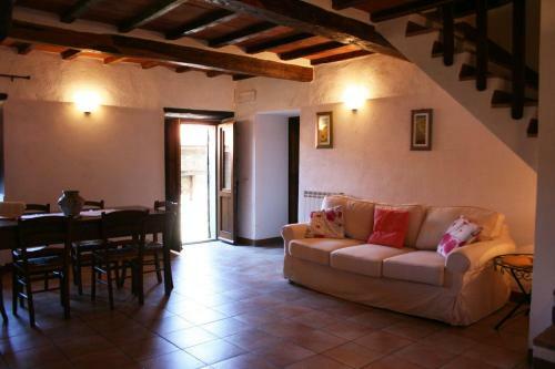 Piegaio Basso Villa Sleeps 8 Pool Wifi