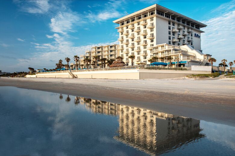 Hotel Shores Resort And Spa