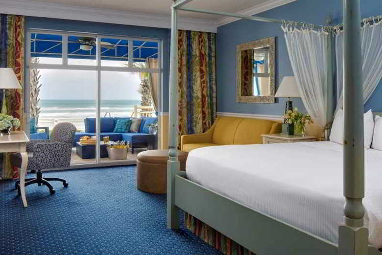 Hotel Shores Resort And Spa