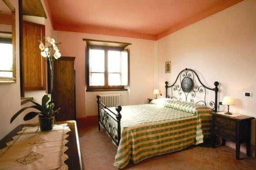 Ponte A Poppi Villa Sleeps 17 Pool Wifi