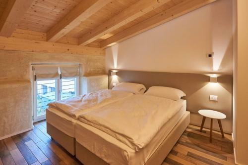Hostal Albola Suite Holiday Apartments