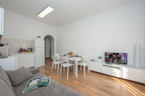 Apartamento Residenza Rocca Del Lago