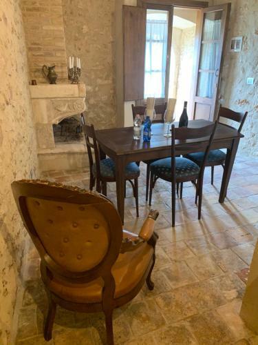 Hostal Charme In Perillis