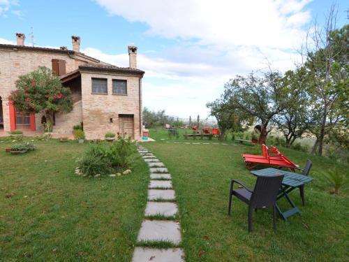 Historic Apartment In Saludecio With Swimming Pool
