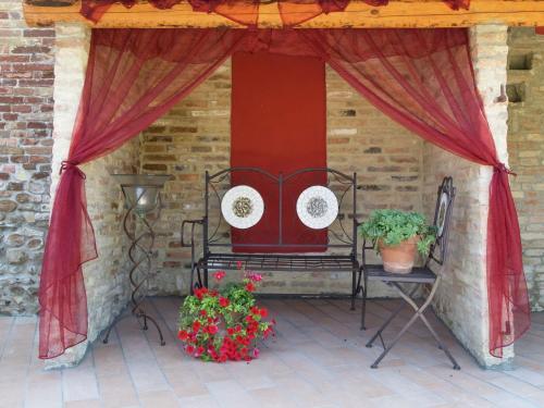 Historic Apartment In Saludecio With Swimming Pool