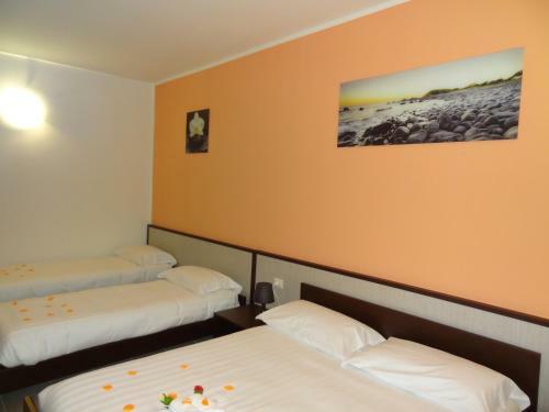 Hostal Affittacamere Rooms Di Matteo