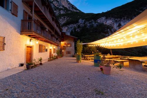 Bed & Breakfast Limaro Beb
