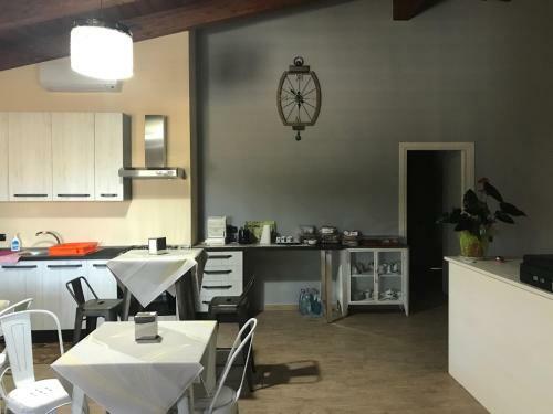 Hostal Room & Breakfast Le Magie