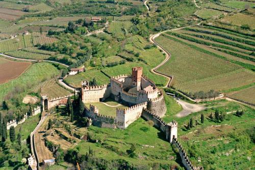Roxy Plaza Apartment Soave