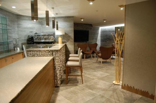 National Park Hotel & Spa
