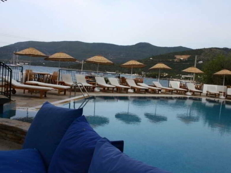 Omar Hotel