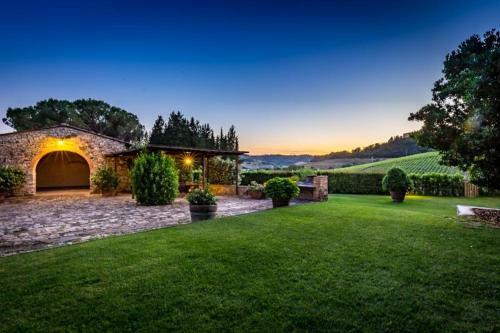 Montefiridolfi Villa Sleeps 12 Pool Wifi
