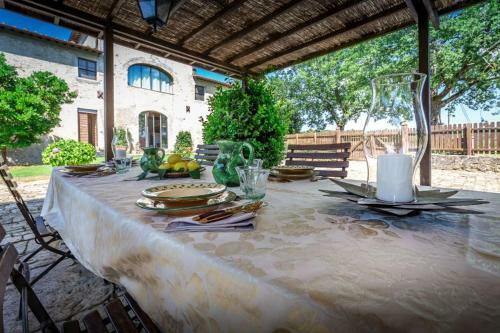 Montefiridolfi Villa Sleeps 12 Pool Wifi