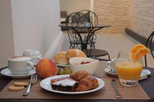 Morello Beach Hotel