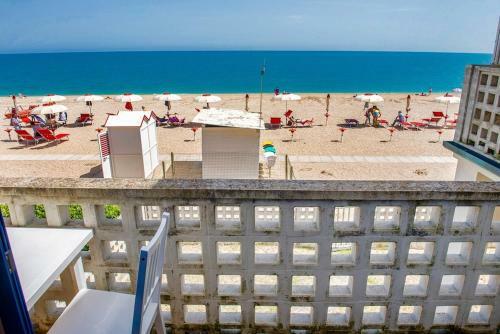 Apartamento M143 - Marcelli, Bilocale In Centro E Sul Mare