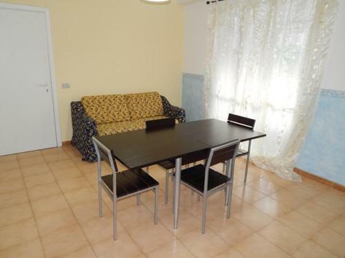 Apartamento M02 - Marcelli, Trilocale Ristrutturato A 100mt Dal Mare