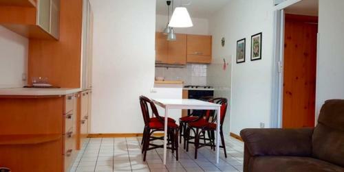 Apartamento M219 - Marcelli, Trilocale Con Terrazzo A 150mt Dal Mare