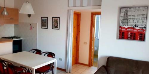 Apartamento M219 - Marcelli, Trilocale Con Terrazzo A 150mt Dal Mare