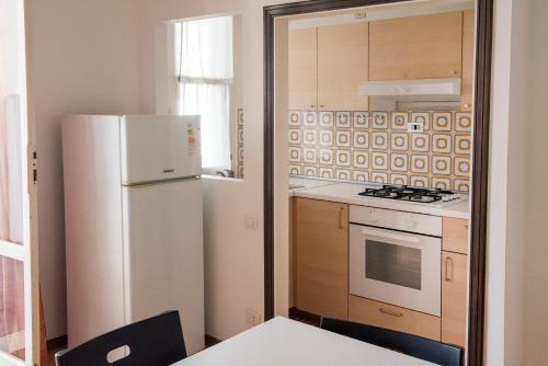 Apartamento M50 - Marcelli, Trilocale Con Giardino A 150m Dal Mare