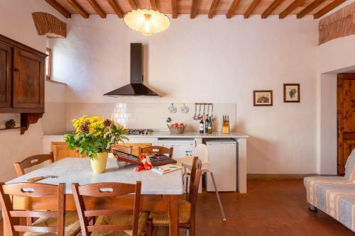 Montignana Apartments