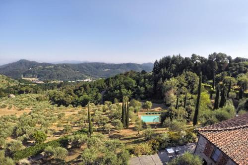 Stignano Villa Sleeps 12 Wifi