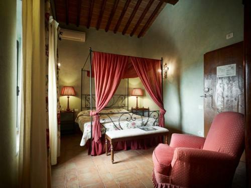 Isole Villa Sleeps 14 Pool Wifi