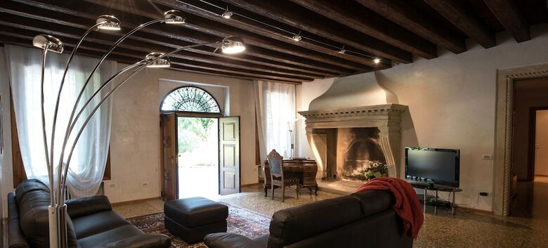 Bed & Breakfast Villa Curti