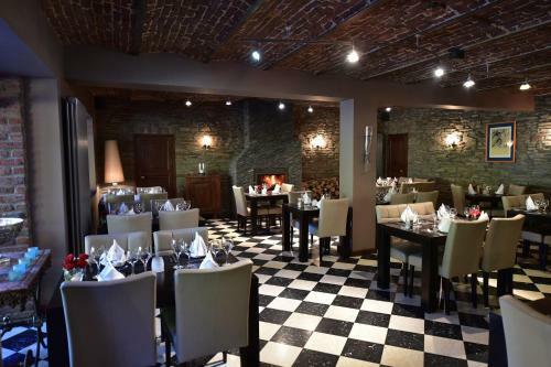 Hotel H�tel Moulin De La Strument