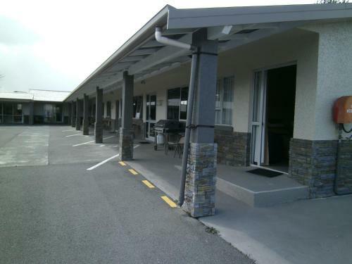 Anchorage Motel Apartments