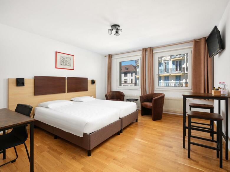 Hotel Bon Port