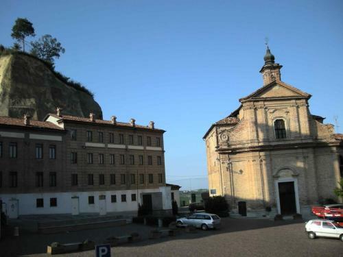 Bed & Breakfast Di Vin Roero
