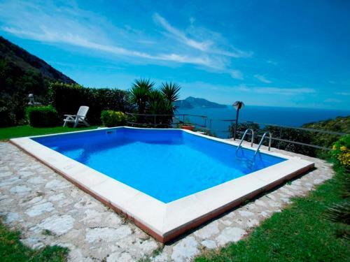 Termini-sant'agata Villa Sleeps 17 Pool Wifi