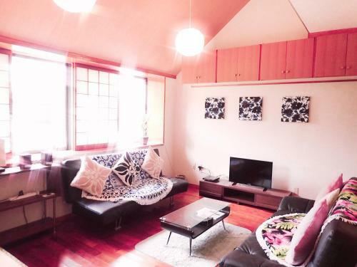 Hostal Big Condo! G's House