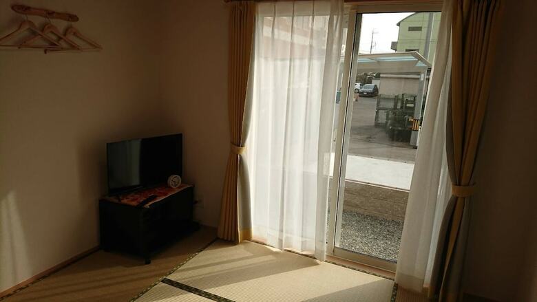 Hostal Guesthouse Gifu Suai
