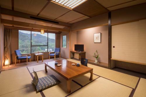 Hotel Senshukaku