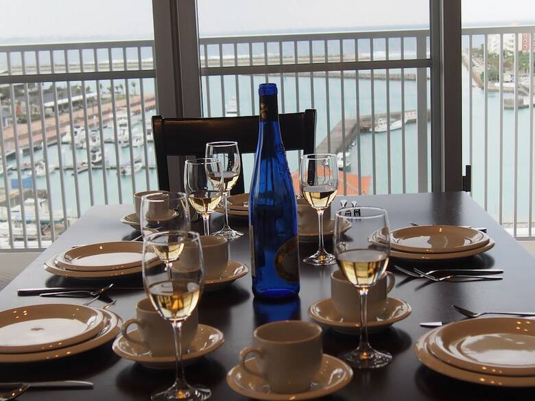 Hotel Seaside Condominium Rana Chatan