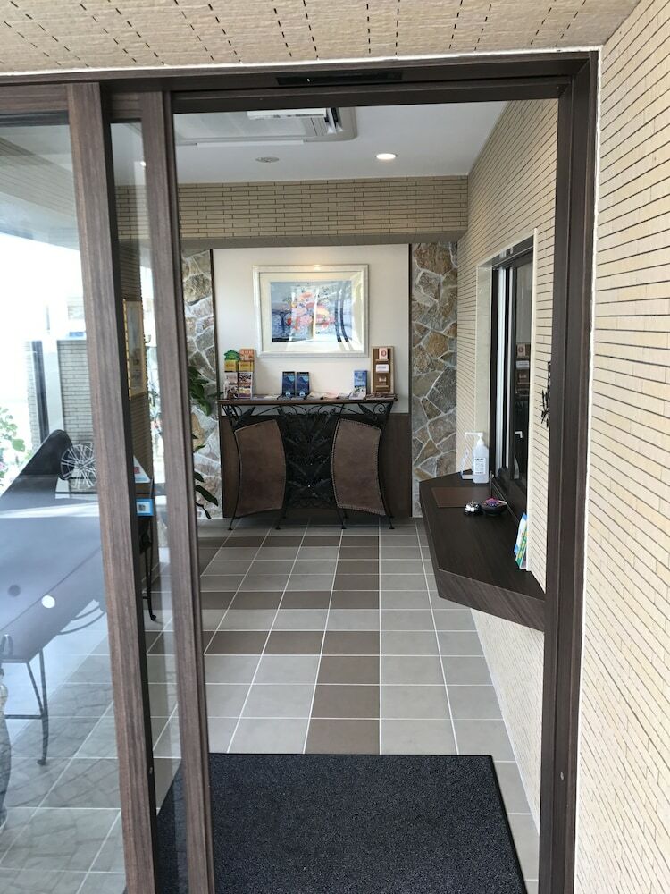 Hotel Seaside Condominium Rana Chatan