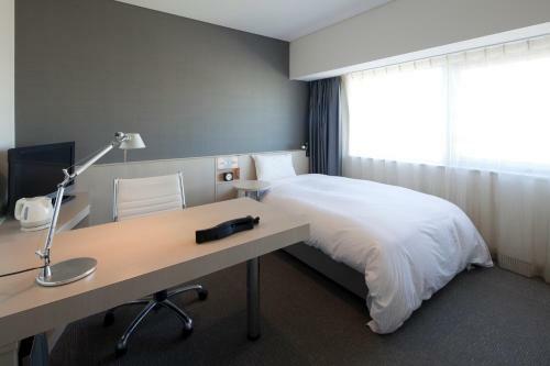 Hotel X Wave Funabashi