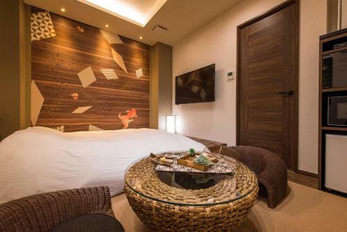 Enoca Hotel