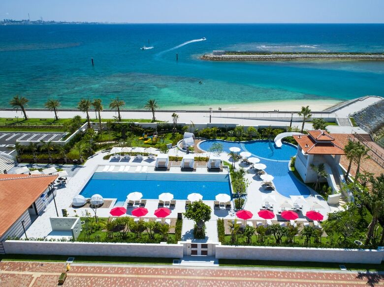 Hotel Doubletree By Hilton Okinawa Chatan Resort