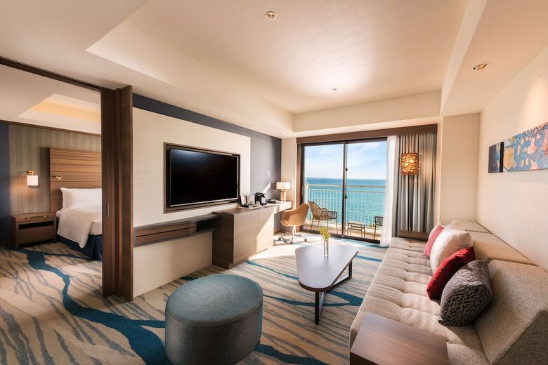 Hotel Doubletree By Hilton Okinawa Chatan Resort