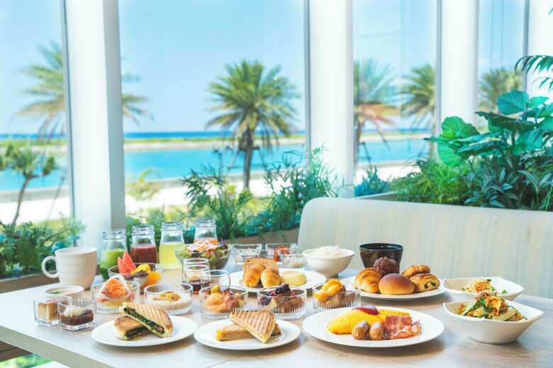 Hotel Doubletree By Hilton Okinawa Chatan Resort