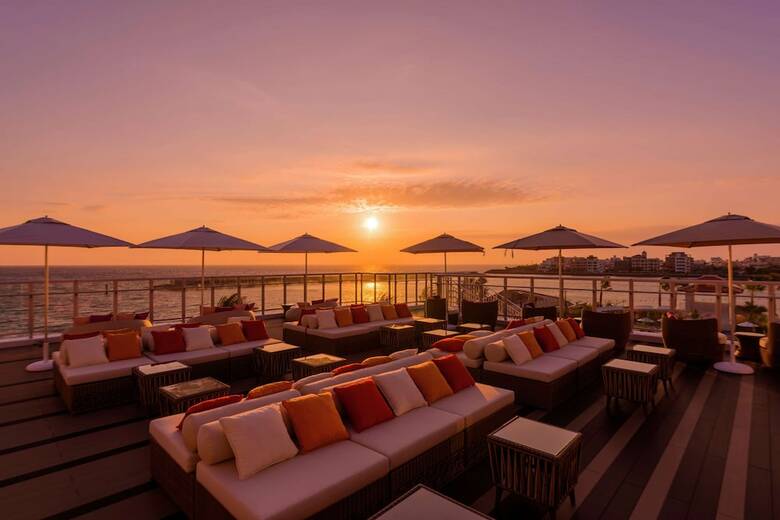 Hotel Doubletree By Hilton Okinawa Chatan Resort