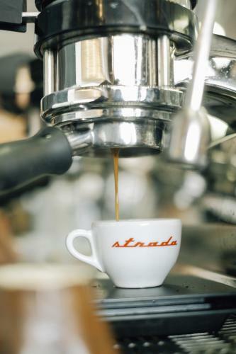 Aien Coffee & Hostel