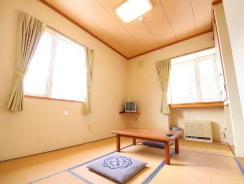 Hostal Onsen Minshuku Takahashi