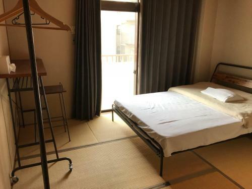 Hostal Santiago Guesthouse Annex